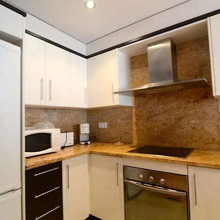 El Gavia 1-1 Apartment *