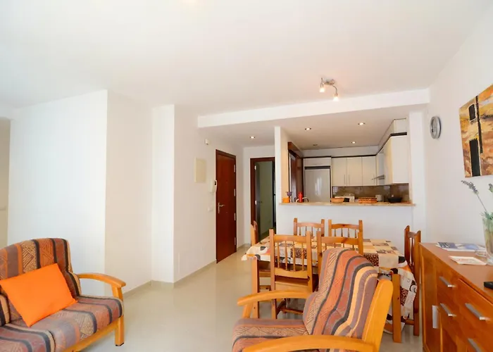 El Gavia 1-1 Apartman L' Escala